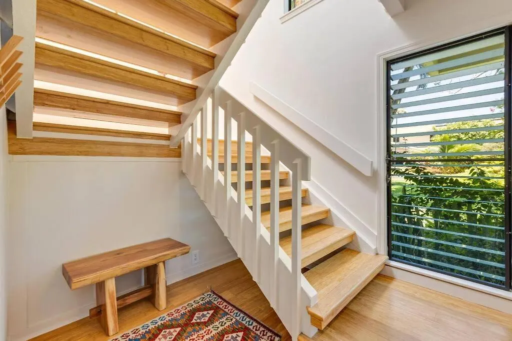Holiday home Newly Listed Luxury Home - Great Location + Views Princeville